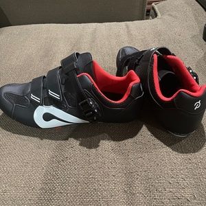 Peloton cycling shoes